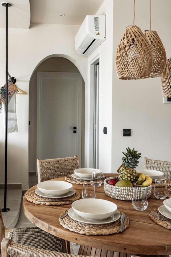 Lithos Luxury Villa Archangelos  Eksteriør billede