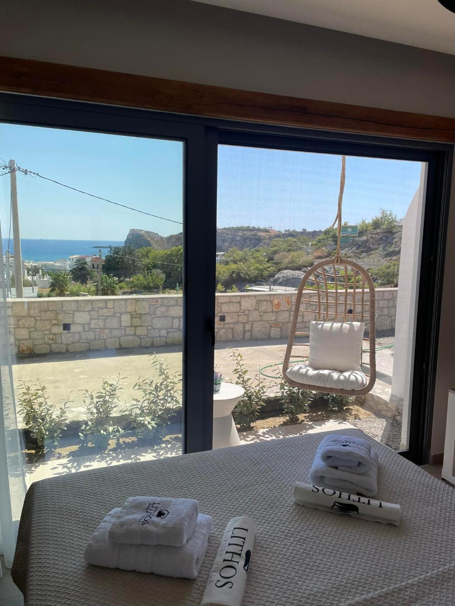 Lithos Luxury Villa Archangelos  Eksteriør billede